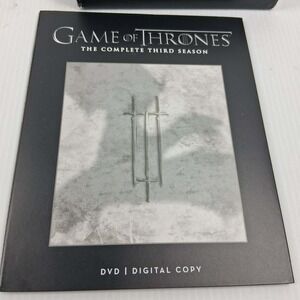 Game of Thrones The Complete Third Season Blu-ray Box Set HBO with Booklet